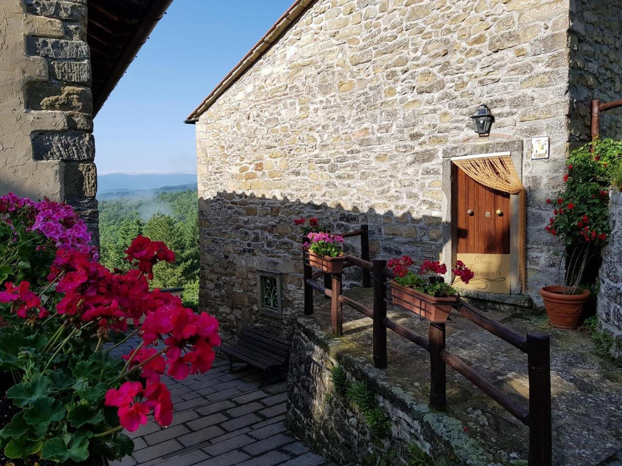 Borgo Tramonte Hotell Pratovecchio Exteriör bild